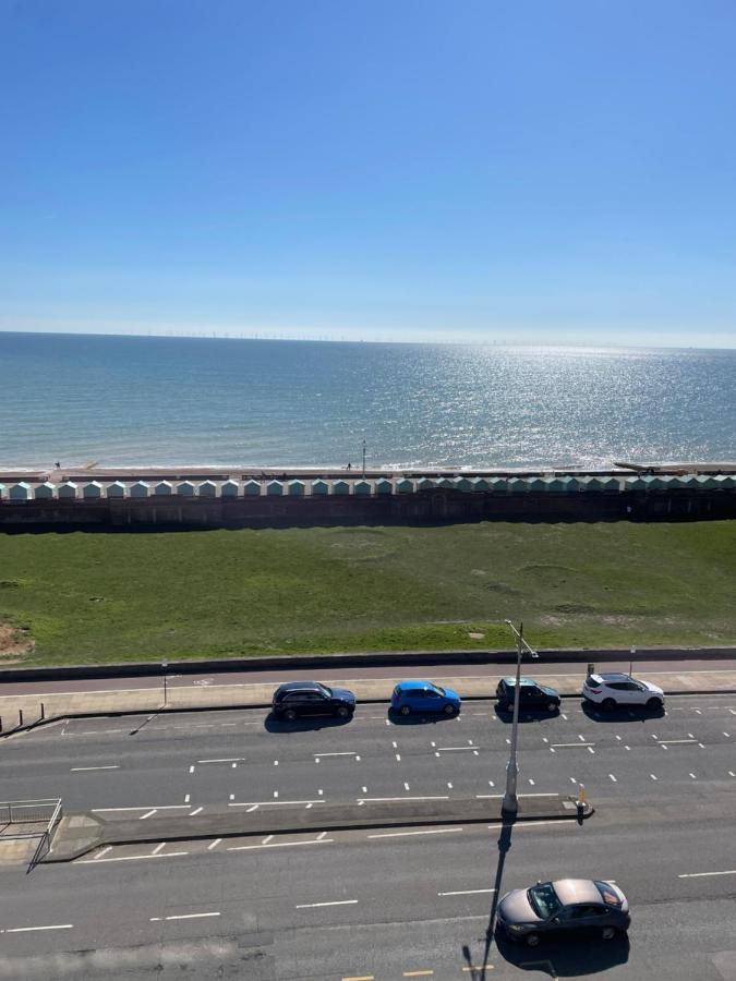 Seascape With Outstanding Sea Views Daire Brighton Dış mekan fotoğraf