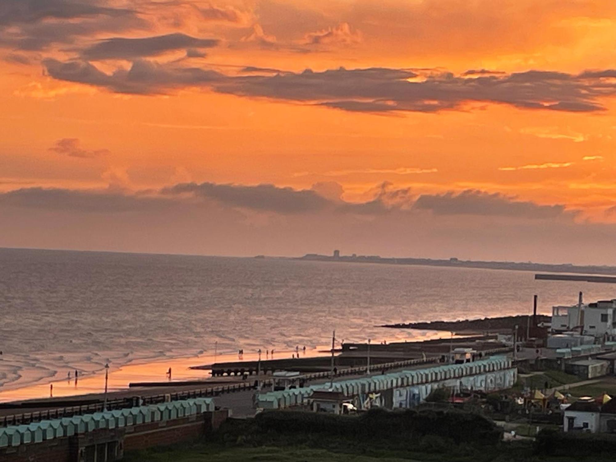 Seascape With Outstanding Sea Views Daire Brighton Dış mekan fotoğraf